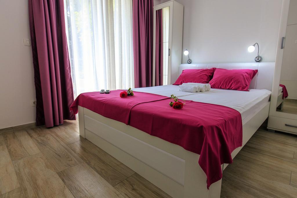 Apartments Matkovic Lux Сутоморе Екстер'єр фото