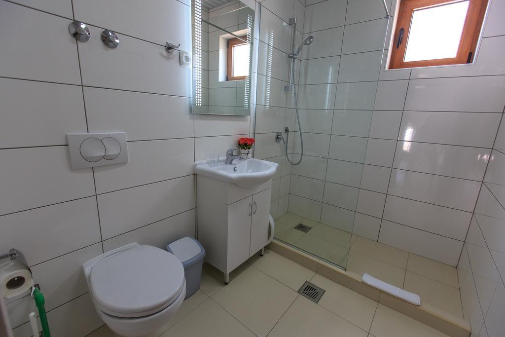 Apartments Matkovic Lux Сутоморе Екстер'єр фото