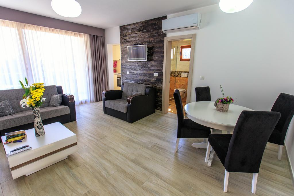Apartments Matkovic Lux Сутоморе Екстер'єр фото