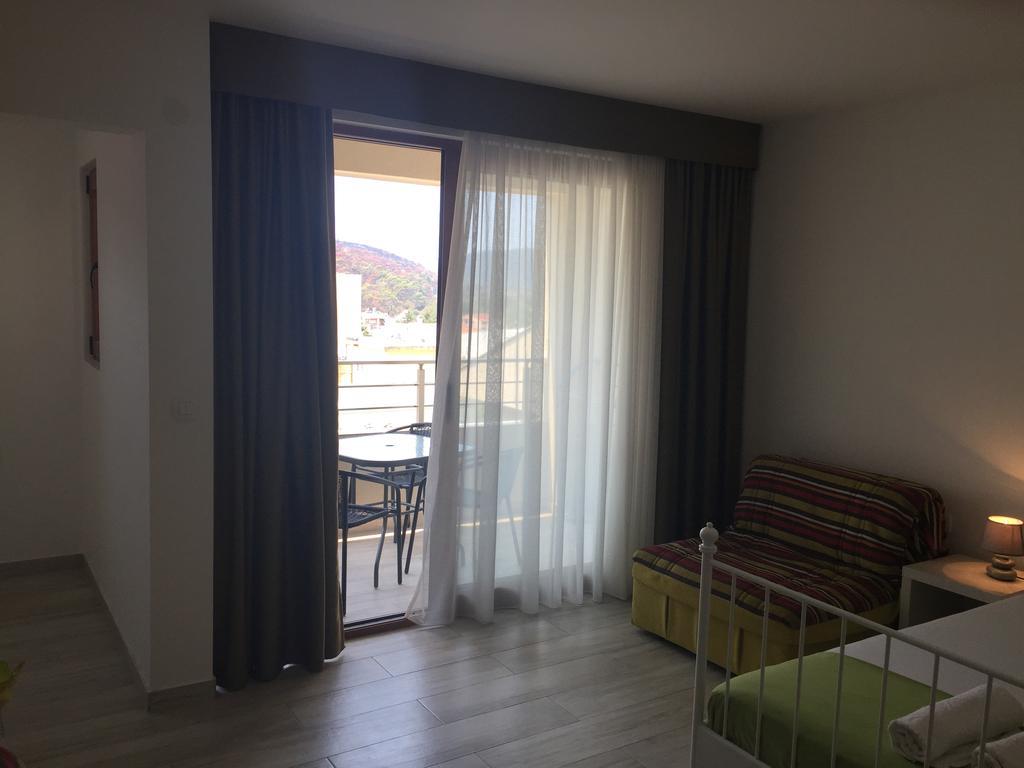 Apartments Matkovic Lux Сутоморе Екстер'єр фото